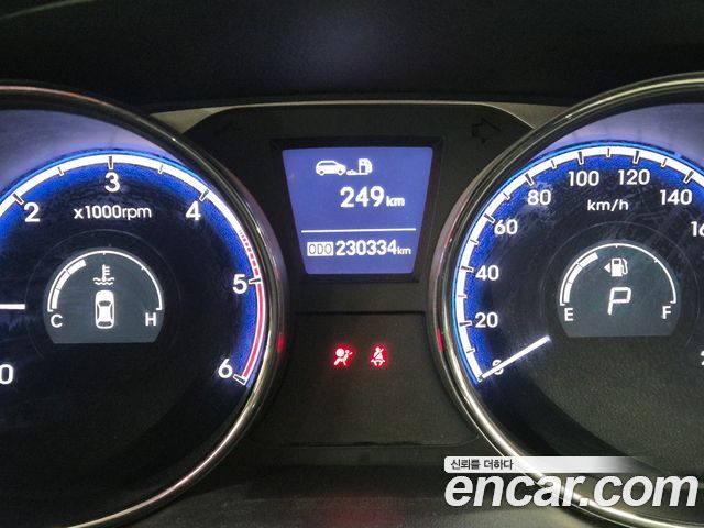Hyundai Tucson ix Diesel 2WD LX20 Luxury 2013 — фото 7