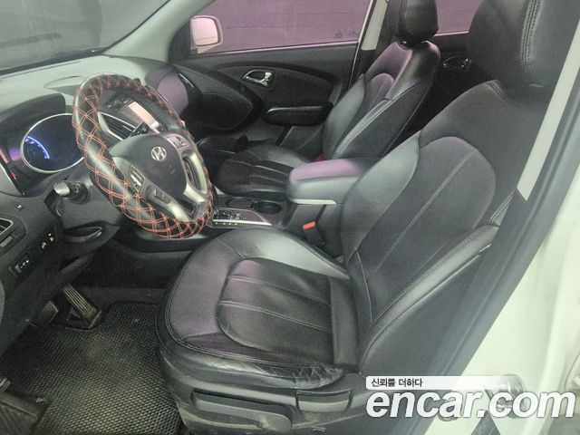 Hyundai Tucson ix Diesel 2WD LX20 Luxury 2013 — фото 16