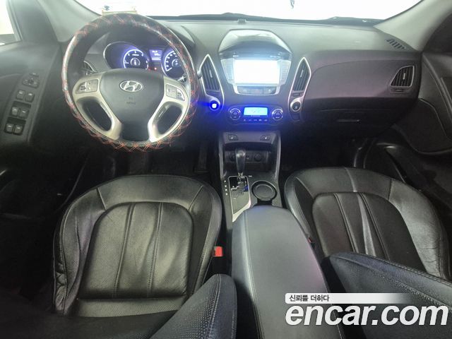 Hyundai Tucson ix Diesel 2WD LX20 Luxury 2013 — фото 19