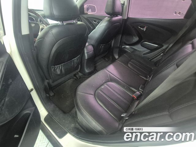 Hyundai Tucson ix Diesel 2WD LX20 Luxury 2013 — фото 23