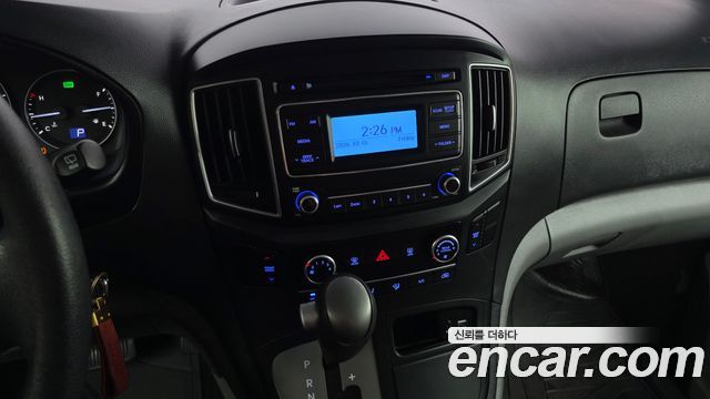 Hyundai Grand Starex Wagon 12-Seater Style 2018 — фото 14