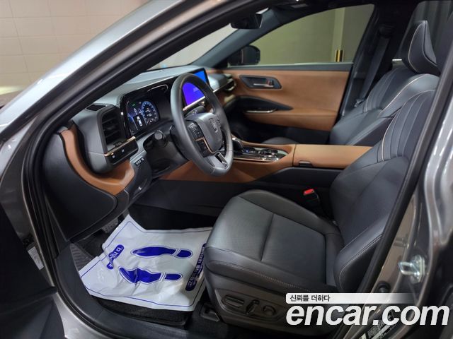Toyota Crown Crossover 2.5 4WD Hybrid 2026 — фото 15
