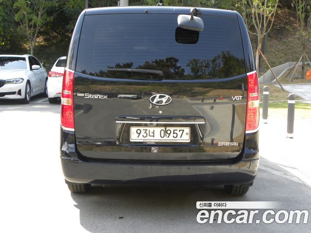 Hyundai Grand Starex Van 5-Seater Smart 2021 — фото 5