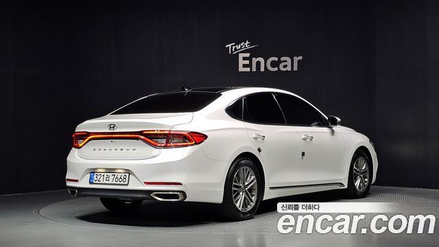 Hyundai Grandeur (IG) 3.0 LPi Modern (Rental Car) 2019 — фото 2