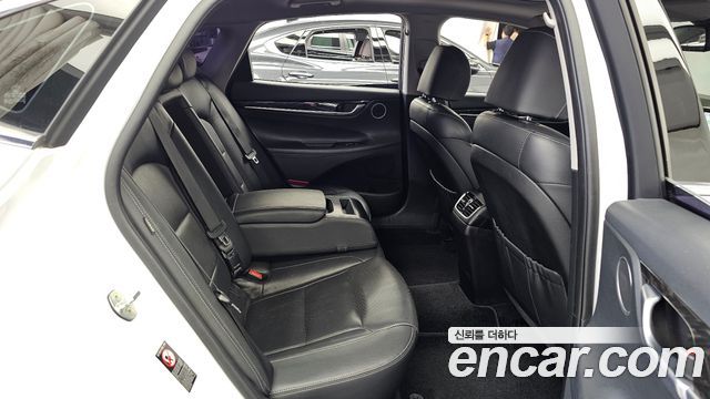 Hyundai Grandeur (IG) 3.0 LPi Modern (Rental Car) 2019 — фото 12