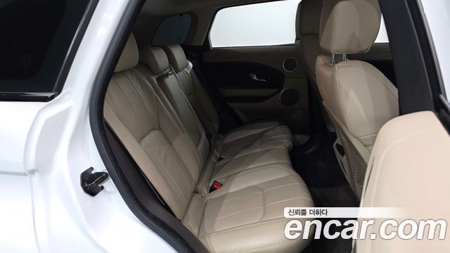 Land Rover Range Rover Evoque 2.0 TD4 SE 2016 — фото 12