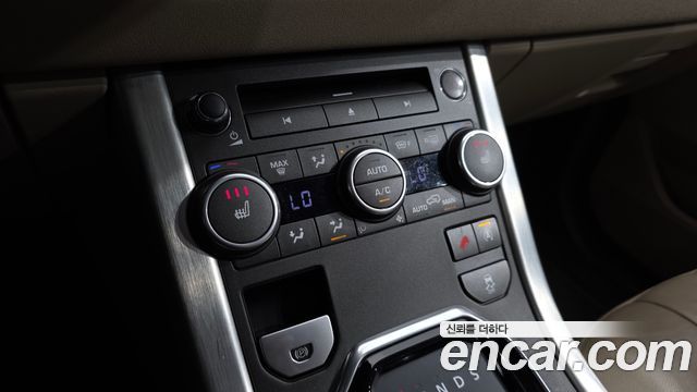 Land Rover Range Rover Evoque 2.0 TD4 SE 2016 — фото 16