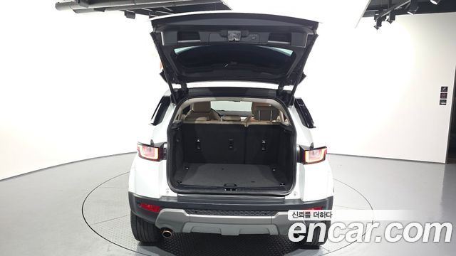 Land Rover Range Rover Evoque 2.0 TD4 SE 2016 — фото 20