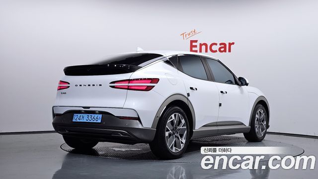 Genesis GV60 Standard AWD 2023 — фото 2