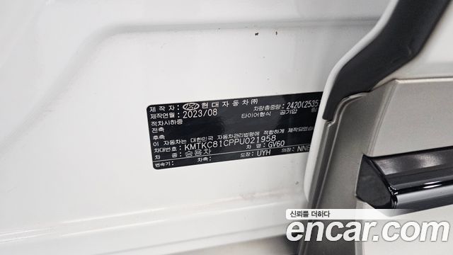 Genesis GV60 Standard AWD 2023 — фото 20