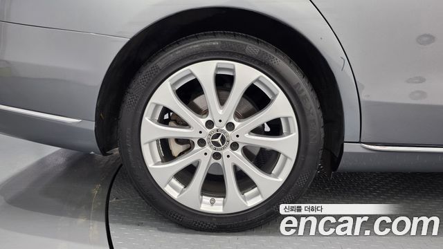 Mercedes-Benz E-Class (W213) E300 Exclusive 2019 — фото 5