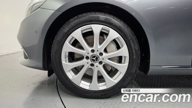 Mercedes-Benz E-Class (W213) E300 Exclusive 2019 — фото 21