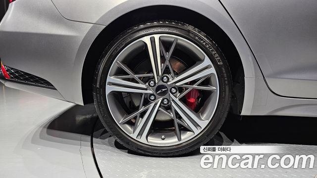 Genesis G70 Gasoline 2.5T 2WD 2024 — фото 5