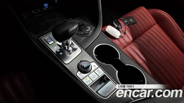 Genesis G70 Gasoline 2.5T 2WD 2024 — фото 9