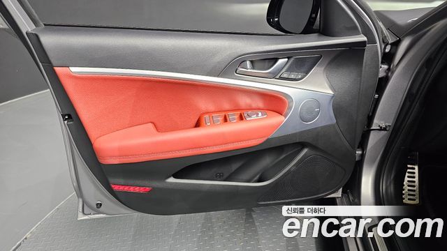 Genesis G70 Gasoline 2.5T 2WD 2024 — фото 24
