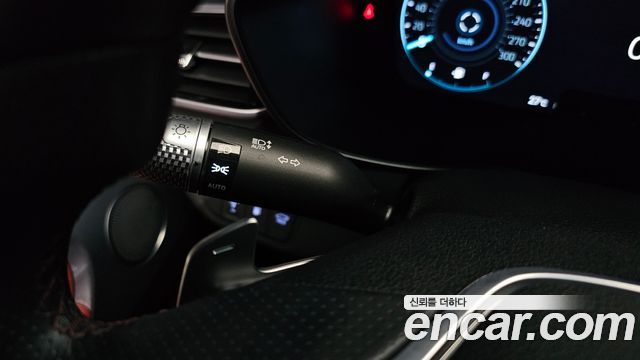 Genesis G70 Gasoline 2.5T 2WD 2024 — фото 29