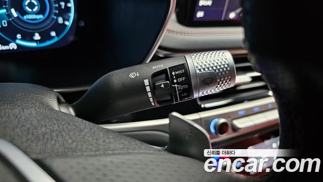 Genesis G70 Gasoline 2.5T 2WD 2024 — фото 30