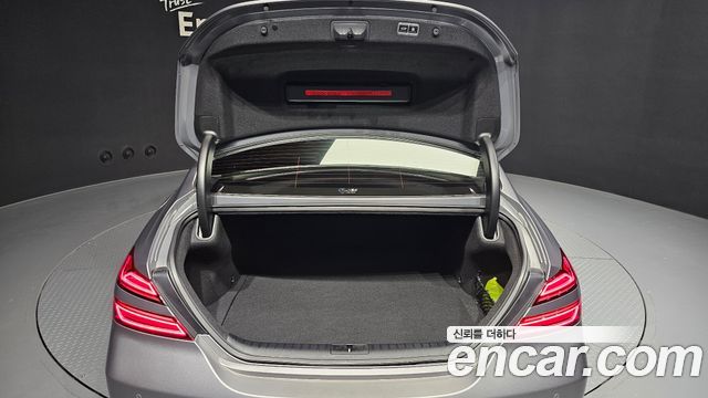 Genesis G70 Gasoline 2.5T 2WD 2024 — фото 37