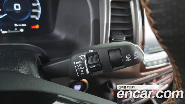 KG Mobility (SsangYong) Rexton Sports Khan Diesel 2.2 4WD Noblesse 2023 — фото 28