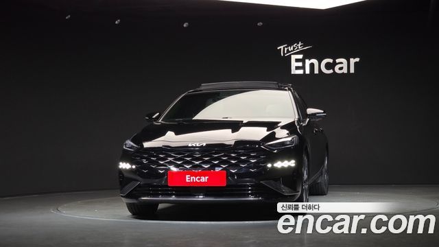 Kia K8 2.5 Gasoline 2WD Signature 2023 — фото 3