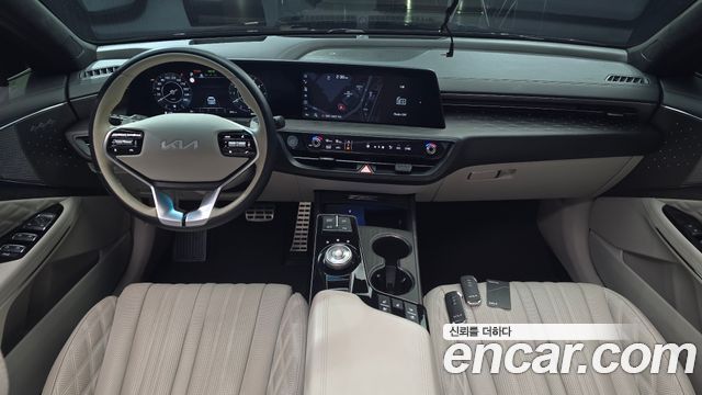 Kia K8 2.5 Gasoline 2WD Signature 2023 — фото 7