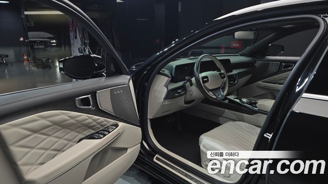 Kia K8 2.5 Gasoline 2WD Signature 2023 — фото 10