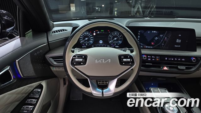 Kia K8 2.5 Gasoline 2WD Signature 2023 — фото 13