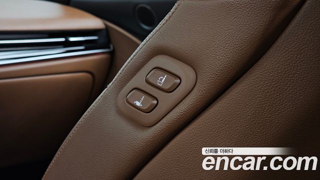 Genesis G80 (RG3) Gasoline 2.5 Turbo AWD 2021 — фото 34