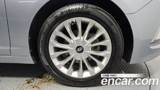Hyundai Sonata (LF) LPI Premium Special 2015 — фото 21