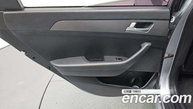 Hyundai Sonata (LF) LPI Premium Special 2015 — фото 25