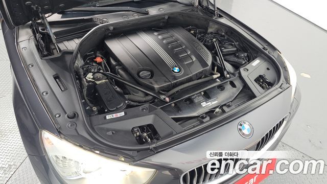 BMW 5 Series GT (F07) GT 30d 2012 — фото 6
