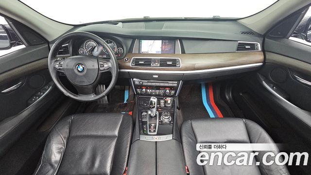 BMW 5 Series GT (F07) GT 30d 2012 — фото 7