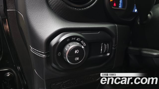 Jeep Wrangler (JL) 2.0 Rubicon Power Top 4Door 2024 — фото 20