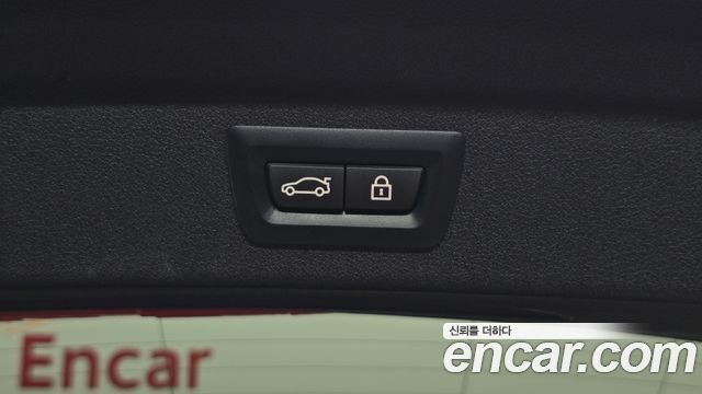 BMW 1 Series (F40) 120i Sports 2023 — фото 18
