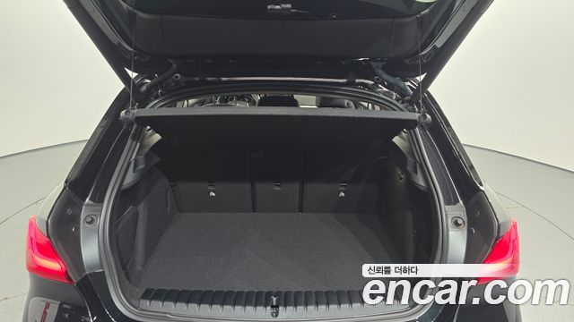 BMW 1 Series (F40) 120i Sports 2023 — фото 19