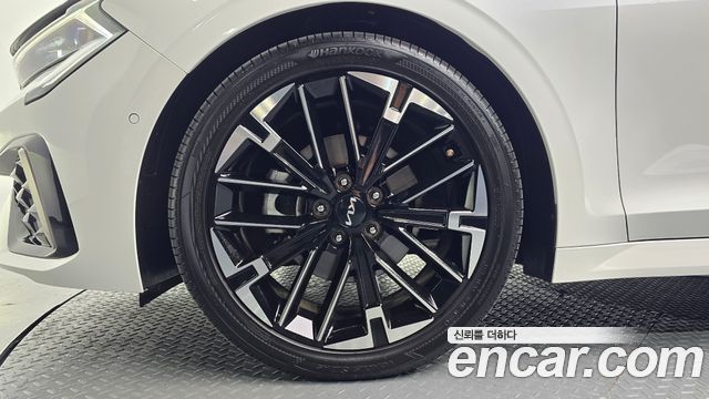 Kia K5 (III) 1.6 Turbo Signature 2024 — фото 5