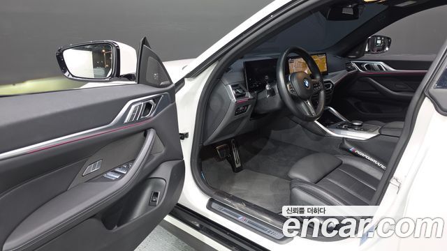 BMW 4 Series (G22) 420i M Sport Performance Gran Coupe 2024 — фото 10