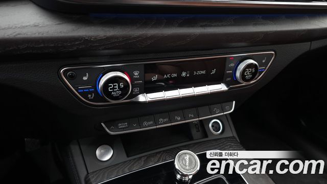 Audi Q5 (FY) 40 TDI Quattro Premium 2023 — фото 21