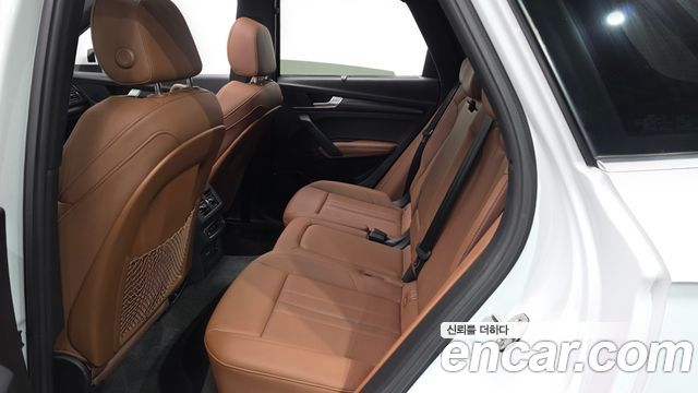Audi Q5 (FY) 40 TDI Quattro Premium 2023 — фото 32