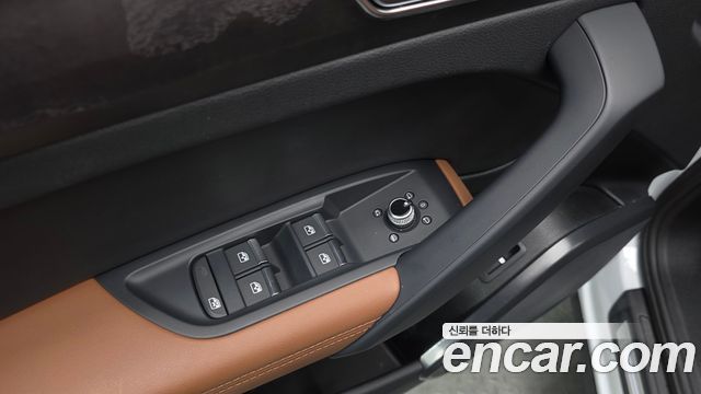 Audi Q5 (FY) 40 TDI Quattro Premium 2023 — фото 36
