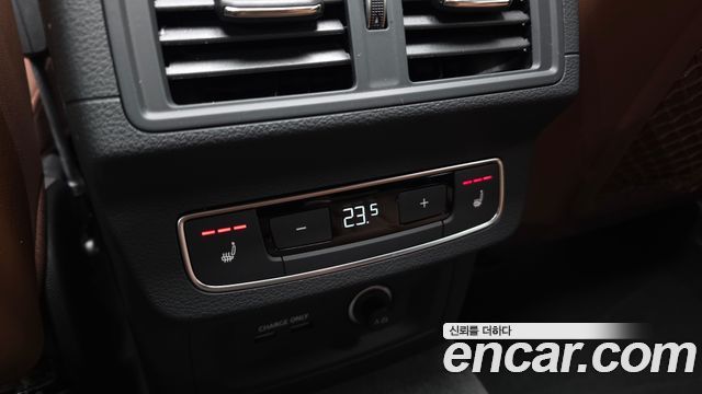 Audi Q5 (FY) 40 TDI Quattro Premium 2023 — фото 37