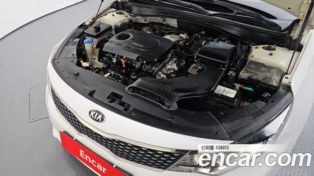 Kia K5 (II) 1.7 Diesel SX Prestige 2016 — фото 6