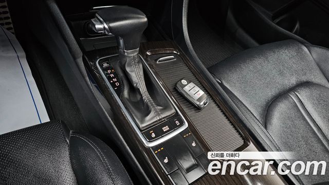 Kia K5 (II) 1.7 Diesel SX Prestige 2016 — фото 9