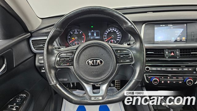 Kia K5 (II) 1.7 Diesel SX Prestige 2016 — фото 13