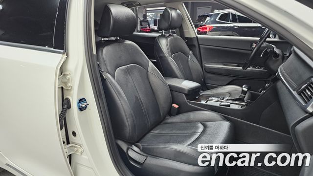 Kia K5 (II) 1.7 Diesel SX Prestige 2016 — фото 26