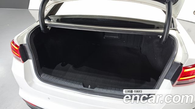 Kia K5 (II) 1.7 Diesel SX Prestige 2016 — фото 31