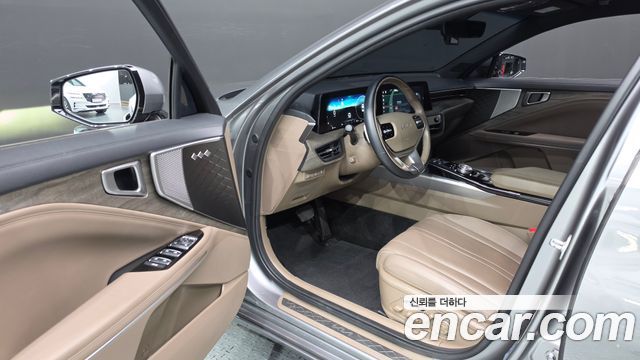 Kia K8 2.5 Gasoline 2WD Noblesse 2022 — фото 10
