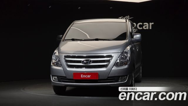 Hyundai Grand Starex 3-Seater VAN Smart 2017 — фото 3