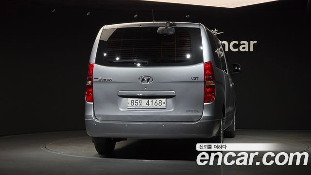 Hyundai Grand Starex 3-Seater VAN Smart 2017 — фото 4