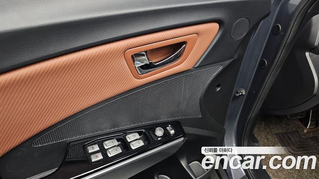 KG Mobility (SsangYong) Tivoli Armor Gear Plus 4WD 2019 — фото 19